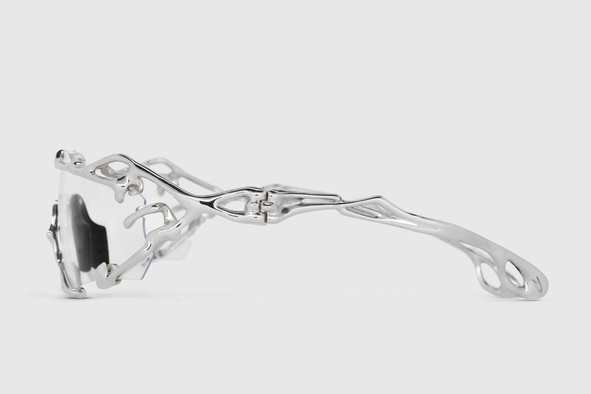 Kestrel Glasses in Silver and Transparent Alabaster