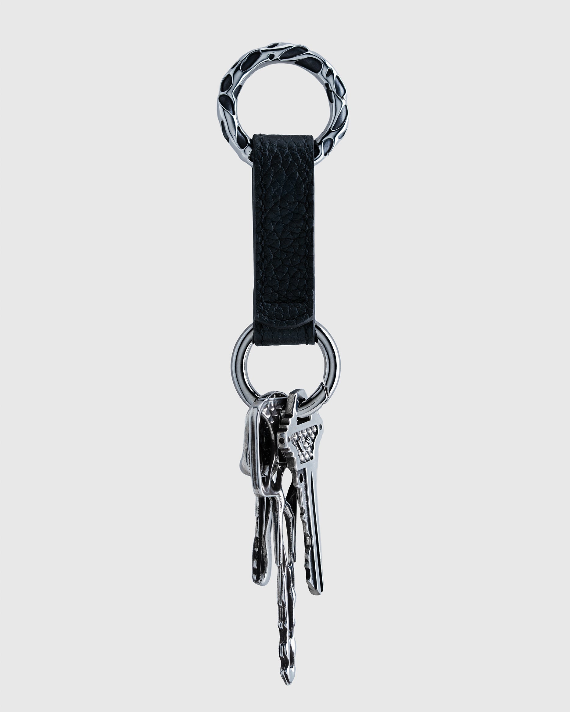 Silver Sinew Circle Keyring