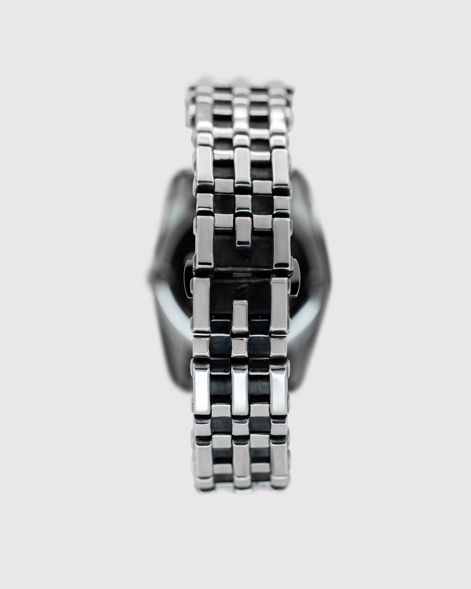 Silver Trench in Silver